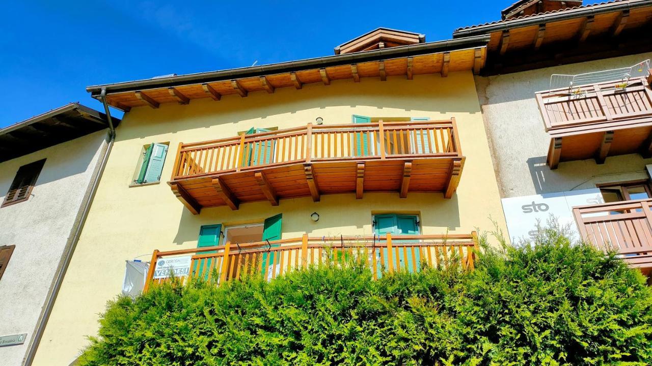 Casa Emma Vila Mezzana  Exterior foto